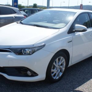 Toyota Auris 1.8 Hybrid Business