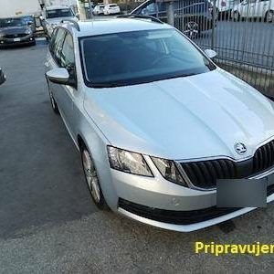 Škoda Octavia Combi 1.6 TDI 115k Ambition DSG EU6