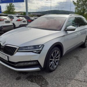 Škoda Superb Combi 2.0 TDI SCR Scout 4x4 DSG